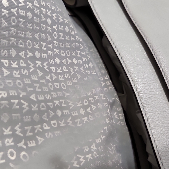 Kate Spade Gray & White Handbag - Picture 6 of 9